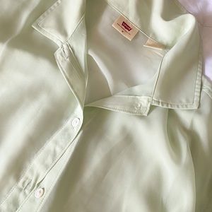 Sheer Levi’s button up